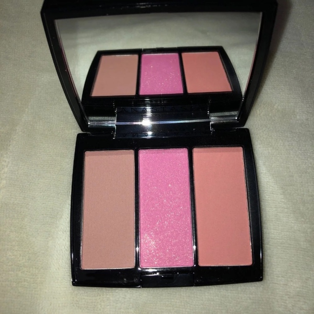 Anastasia Beverly Hills Blush Trio - Picture 3 of 7